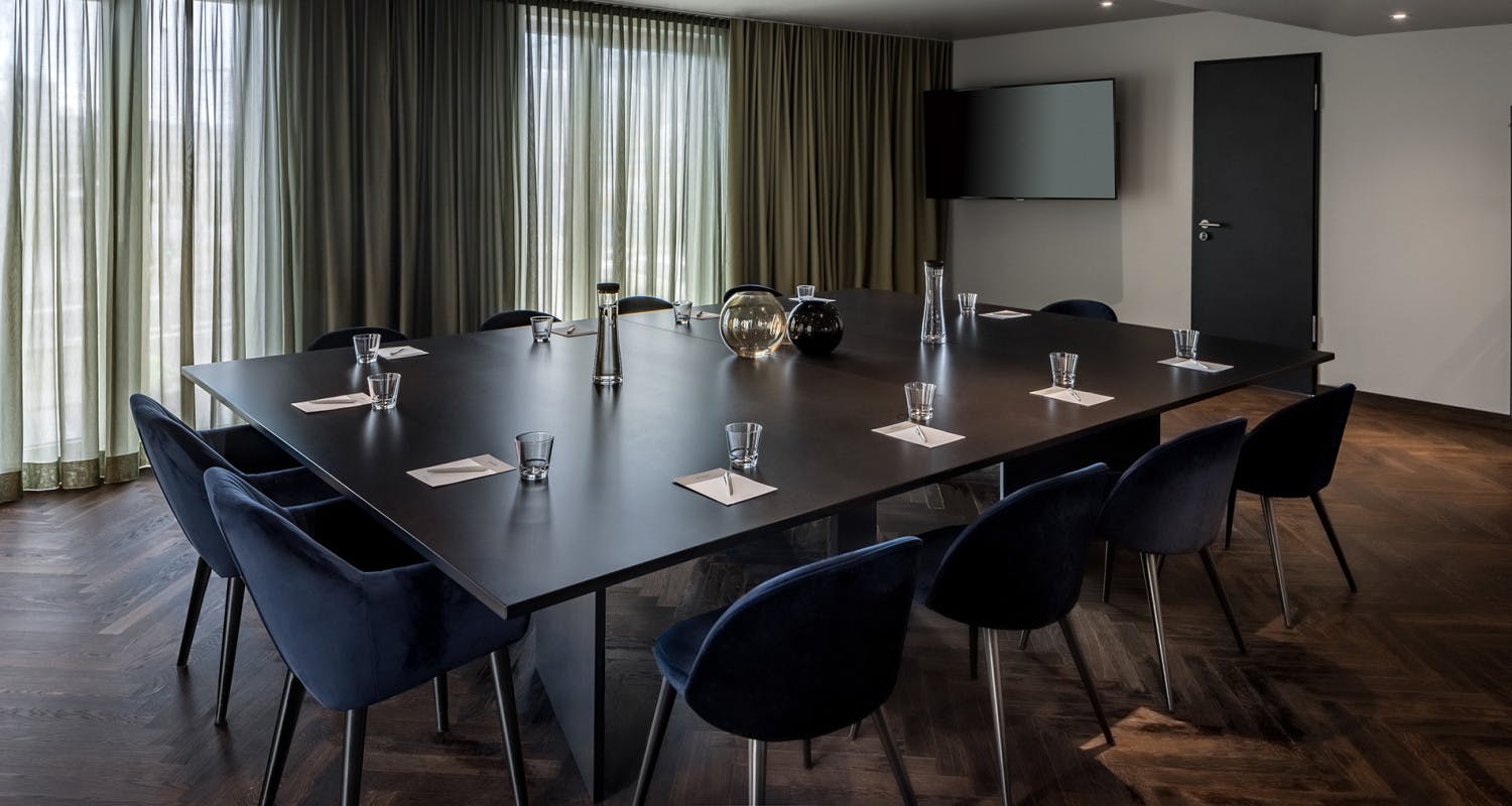 Meeting room up to 12 people | Grand ...